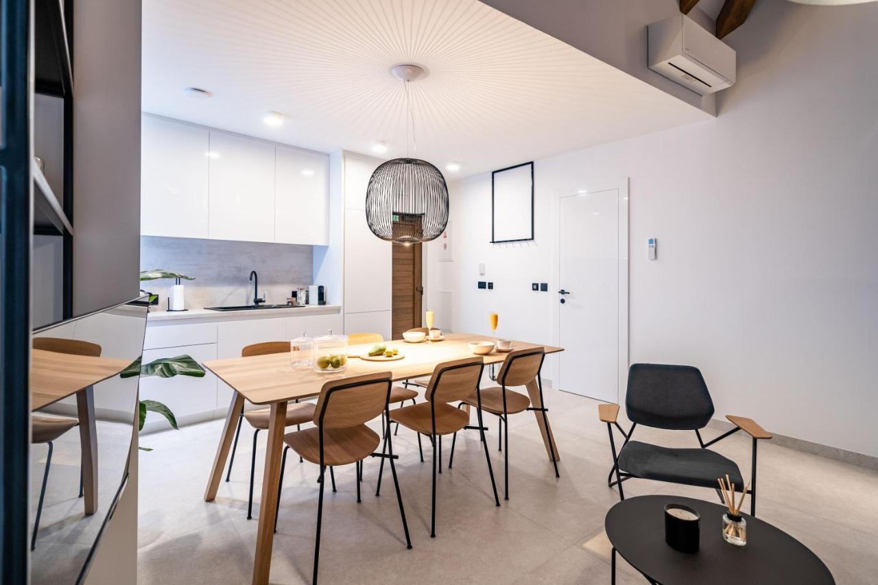 Agape Suite Old Town-Luxury Two Bedroom Apartment دوبروفينك المظهر الخارجي الصورة