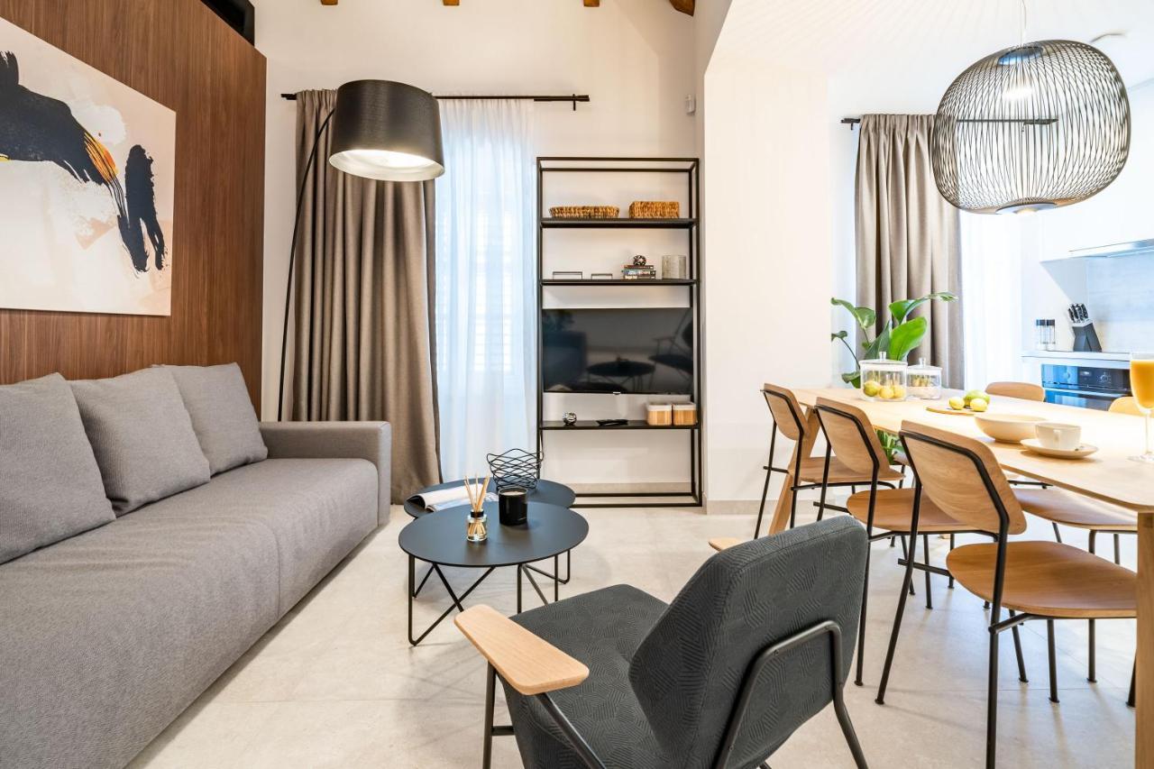 Agape Suite Old Town-Luxury Two Bedroom Apartment دوبروفينك المظهر الخارجي الصورة